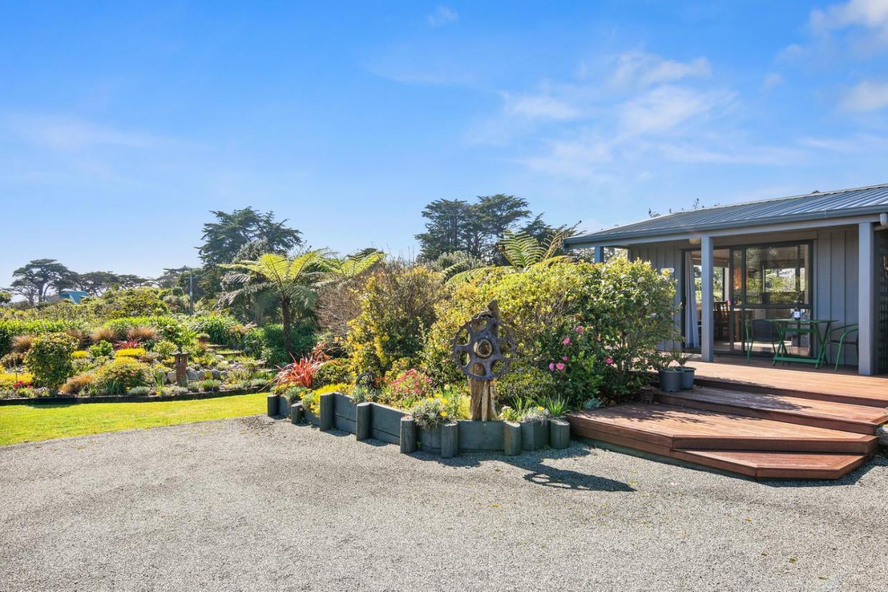 Upepo - The Garden Room - Cape Foulwind Studio エクステリア 写真