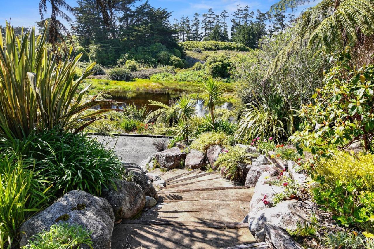 Upepo - The Garden Room - Cape Foulwind Studio エクステリア 写真