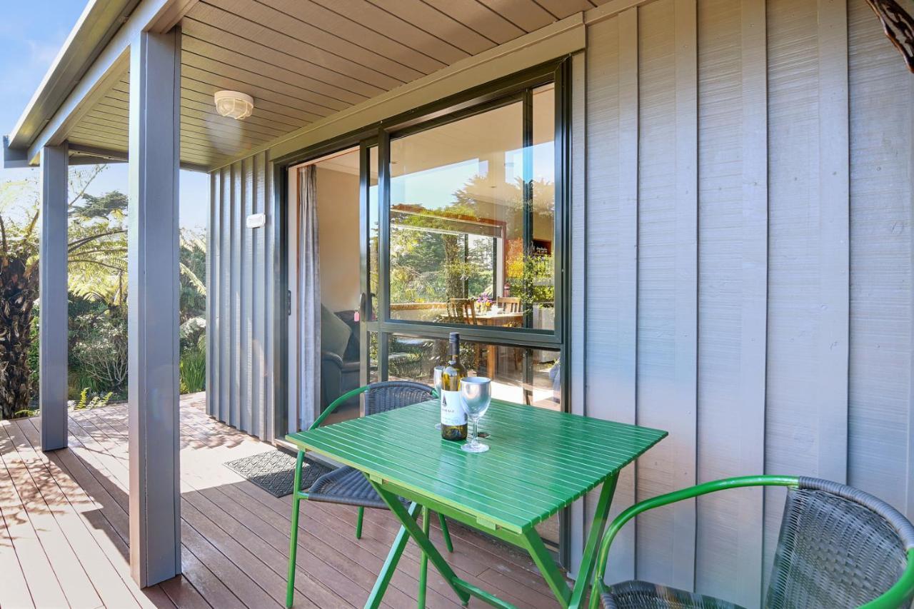 Upepo - The Garden Room - Cape Foulwind Studio エクステリア 写真